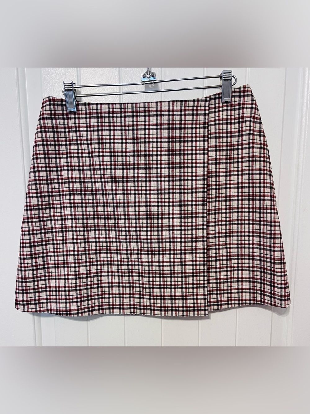 Gianni Bini Plaid Neutral Tones Mini Skirt Size 6